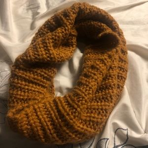 Infinity scarf